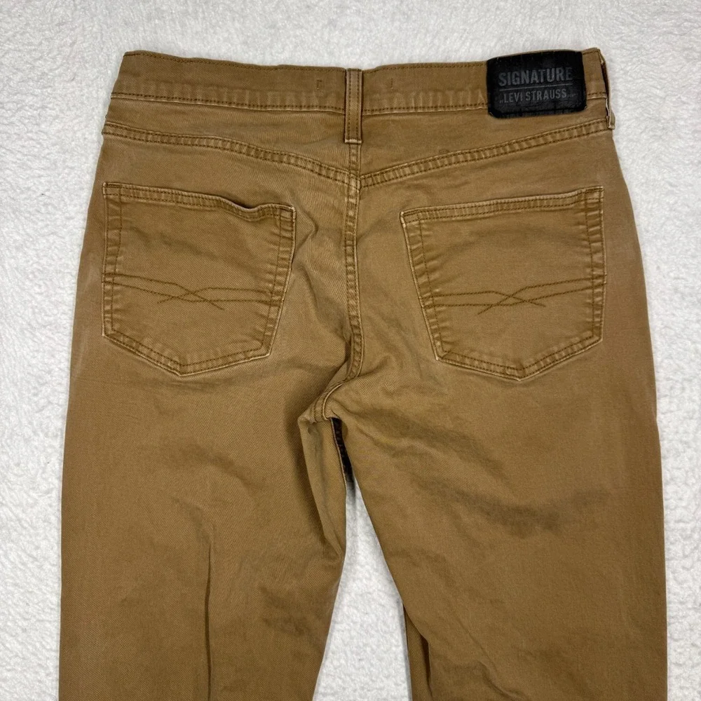 Signature Levi Strauss Athletic Fit Khaki Pants‎ Men's Size 32x34